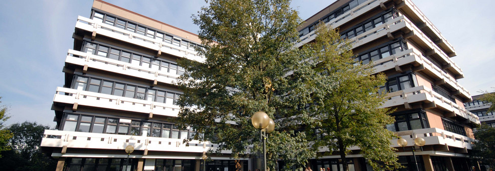 The picture shows the EF 50 building in the summer